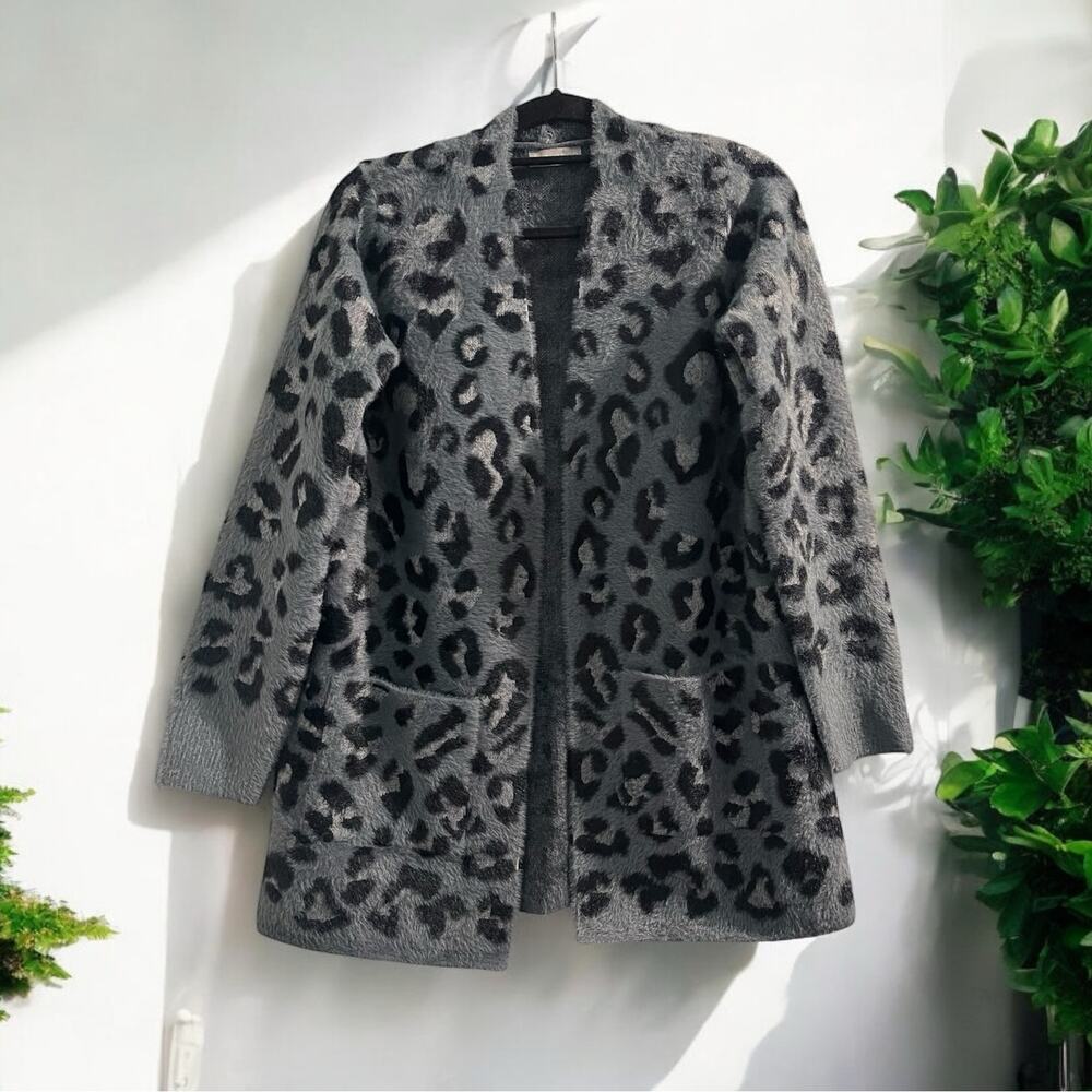 NWOT EVOLUTION by‎ cyrus Open Front Cardigan Sweater Leopard Animal Faux Fur S